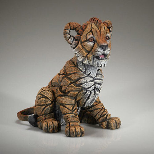 Edge Lion Cub Figure