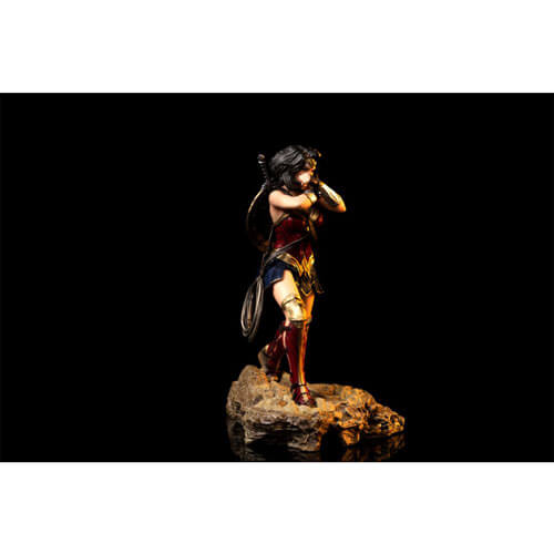 Justice League: Snyder Cut Wonder Woman 1:10 Scale Statue